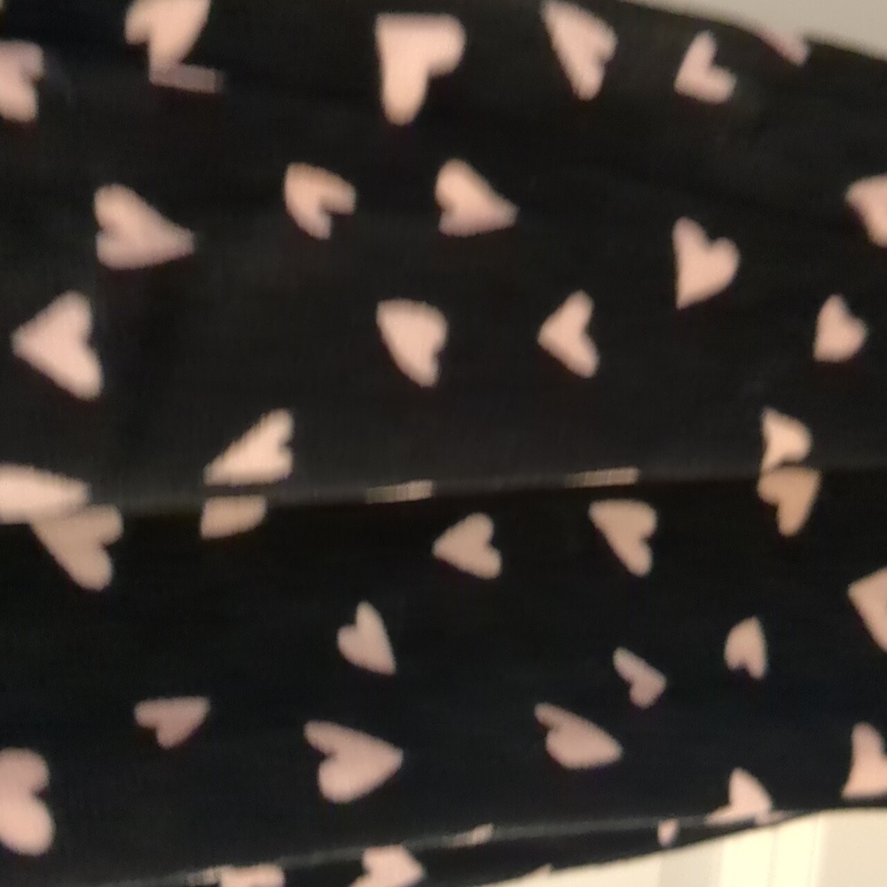 Ellen DeGeneres Pajama Set - Picture 5 of 7